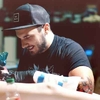 Tattoo artista Luka Lajoie