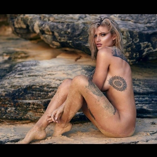 🔥 Foto hot, portfolio modelle  #23131 Modello di tatuaggi Dolly D