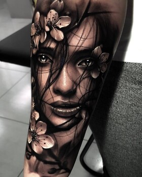 Artista di tatuaggi Samurai Standoff