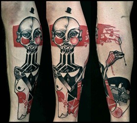 Artista di tatuaggi Katarzyna Krutak