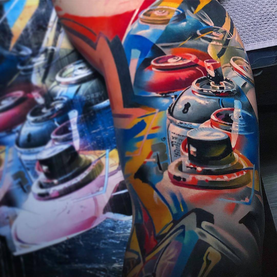 Tattoo artist Igor Mitrenga, authors color relistic portrait tattoo in graffiti design | Prague, Czech