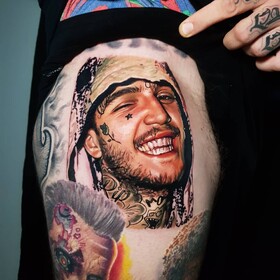 Artista di tatuaggi Amy Edwards