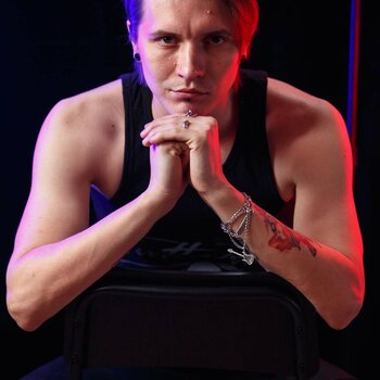 Tatuatore Artem Novikov