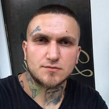 Tatuatore Georgiy Vahtangishvili 