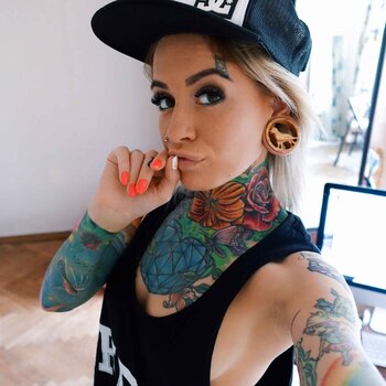 Modello di tatuaggi Bantik Boy