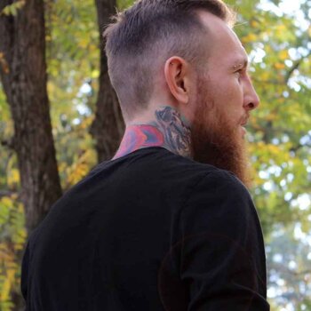 Tatuatore Maxim Denisenko