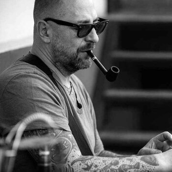 Tatuatore Dmitriy Buhrov