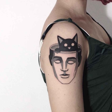 Esperimenti di Blackwork in tatuaggi da parte di Maraden