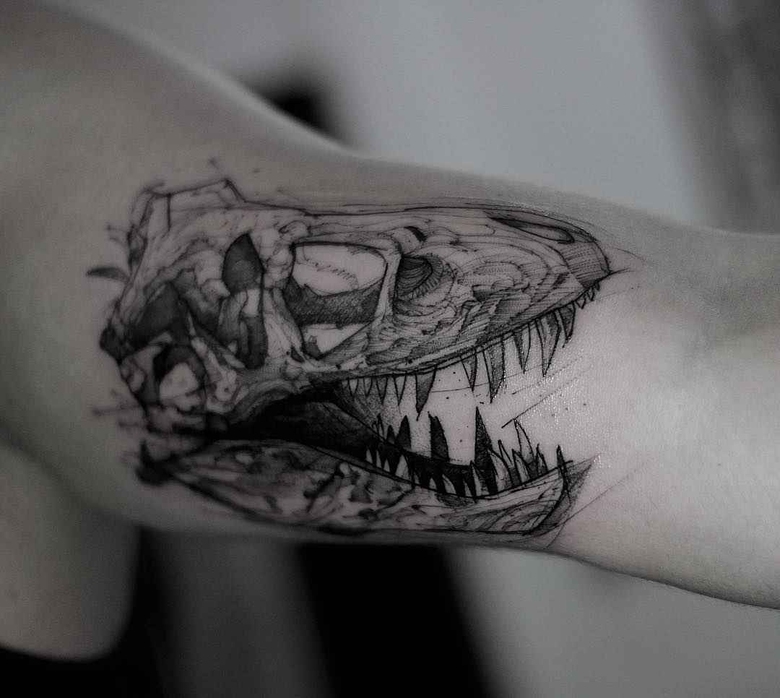 Tatuaggio a schizzo da Kamil Mokot