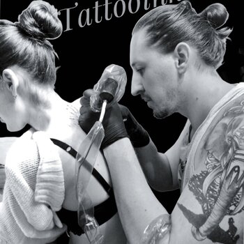 Tatuatore Denis Korgunov