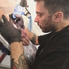 Artista di tatuaggi Josep Canti