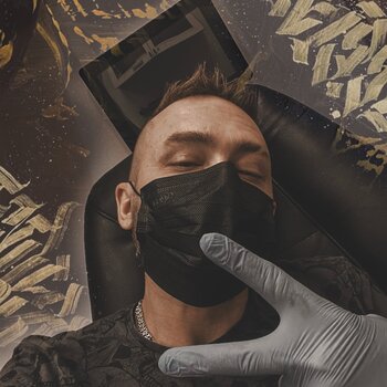 Tatuatore Sergey Chernyy
