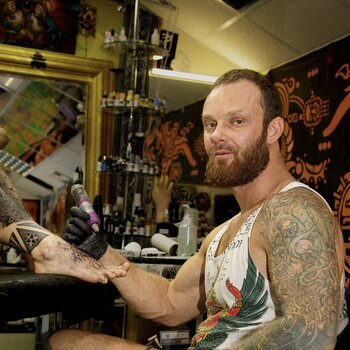Tatuatore Evgeniy Bobin 