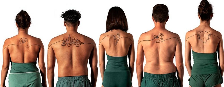 Una singola linea che collega il mondo - The World Piece