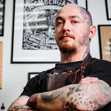 Vitaly Pradd - Eredità dell'Età dei Viking nel Tattoo Moderno
