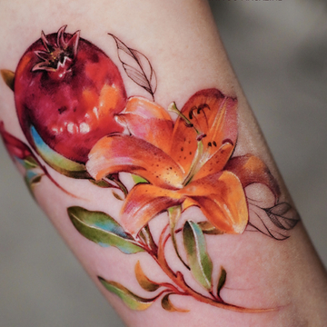 Yana Sulina: Fiori vivi sotto la pelle