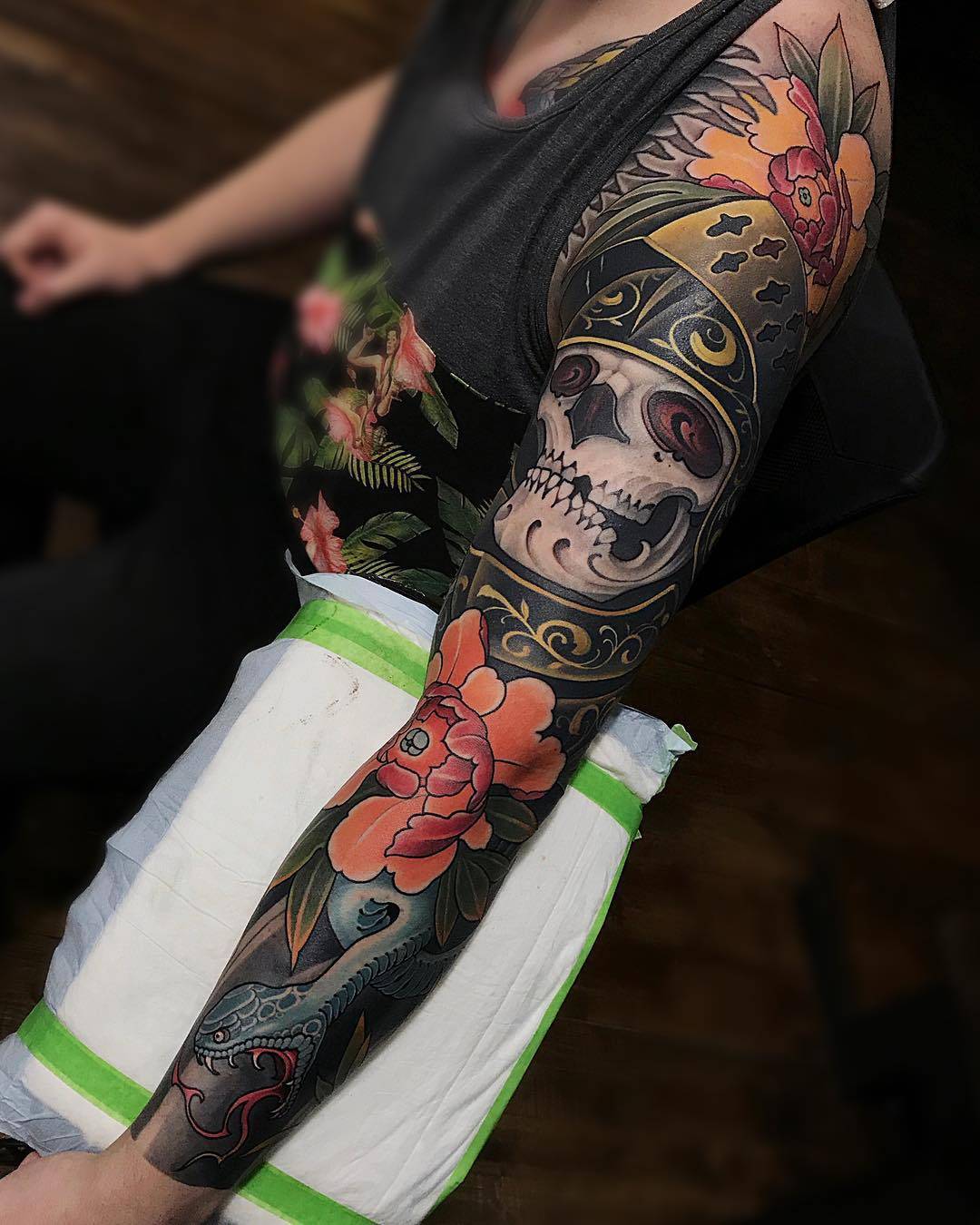 Artista di tattoo Alexander Kukinov