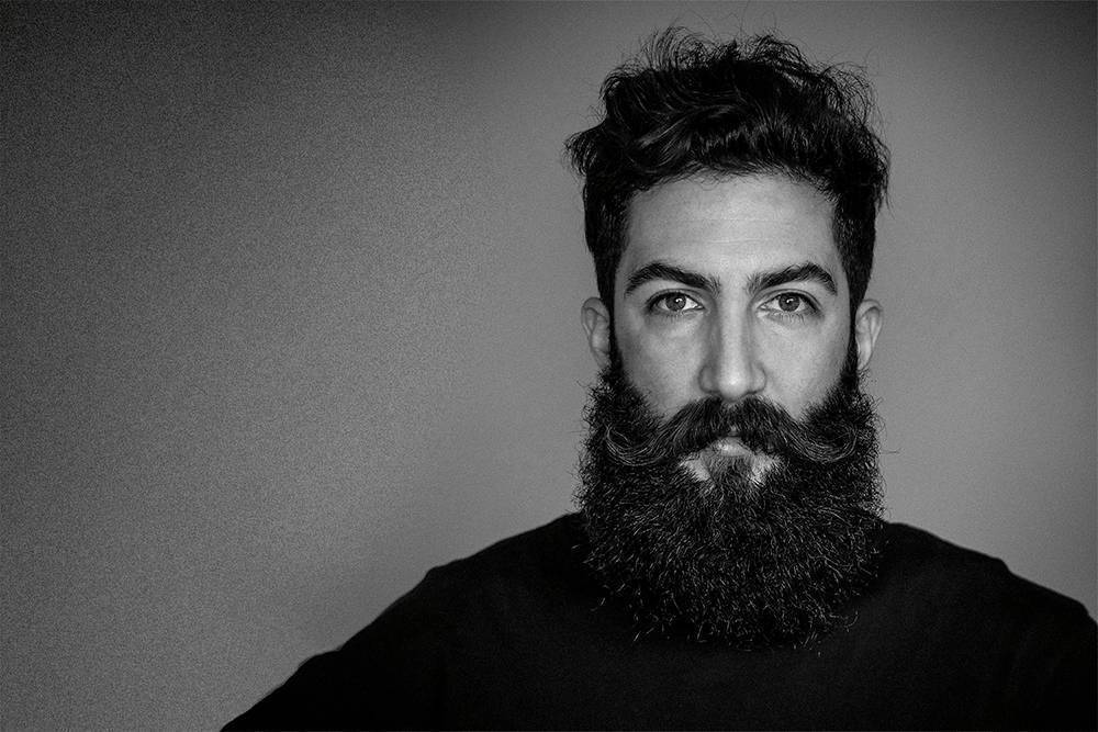 Artista tatuatore Mo Ganji | The World Piece