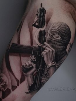 Microrealism tattoo