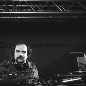 Bulleit 토이트 콘벤션