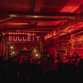 Bulleit 토이트 콘벤션