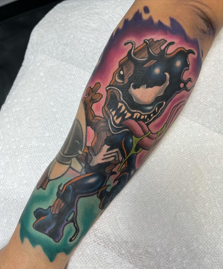 @jamesmullintattoos marvel Venom 토이트 by @jamesmullintattoos