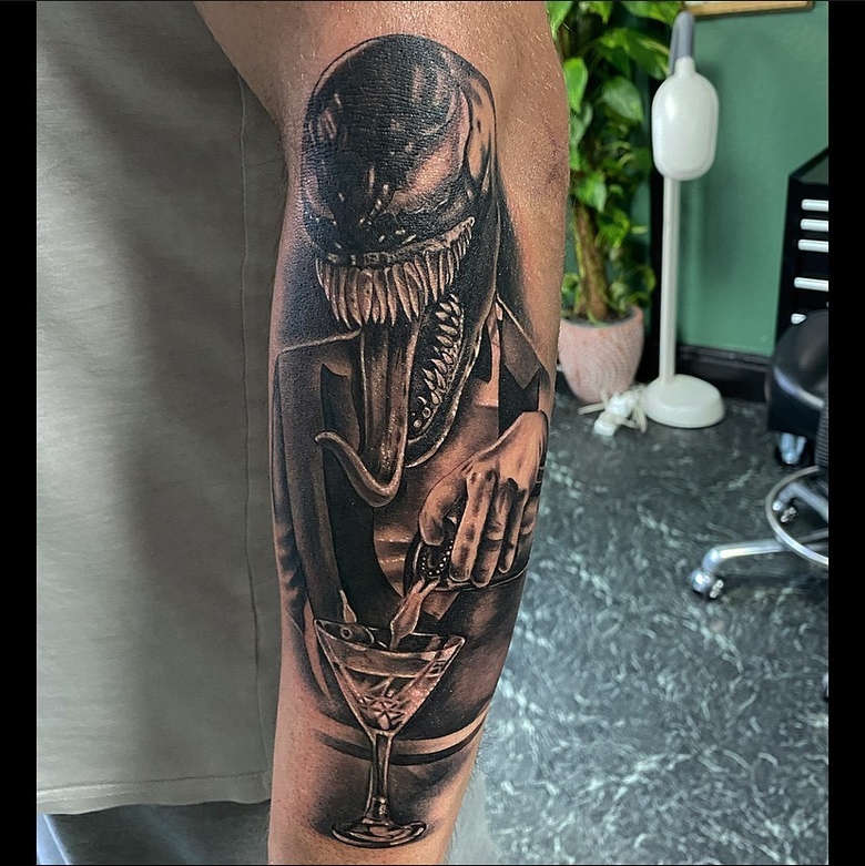 @goodetattoo marvel Venom 토이트 by @goodetattoo