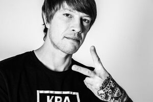 아лександр 모소로프에 대한 토트 페인트에 대해