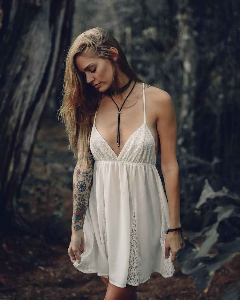 Tattoo 모델 리사 마리 , 대안 여성 포토모델 | 미국