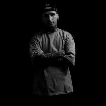 타투이스트 Gennadiy Kraud