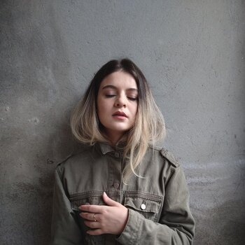 타투이스트 Camomila