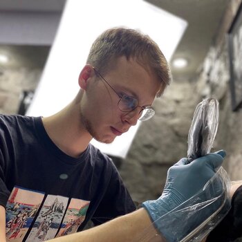 타투이스트 Artem Nekrasov