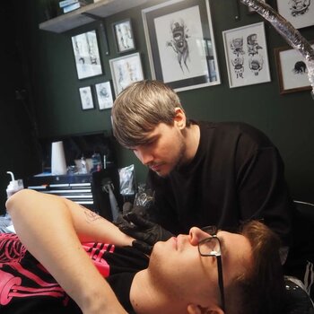 타투이스트 Funky Boy Tattoo
