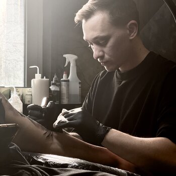 타투이스트 Grigoriy Pozdnyakov