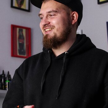 타투이스트 Yaroslav Yaroslavskiy