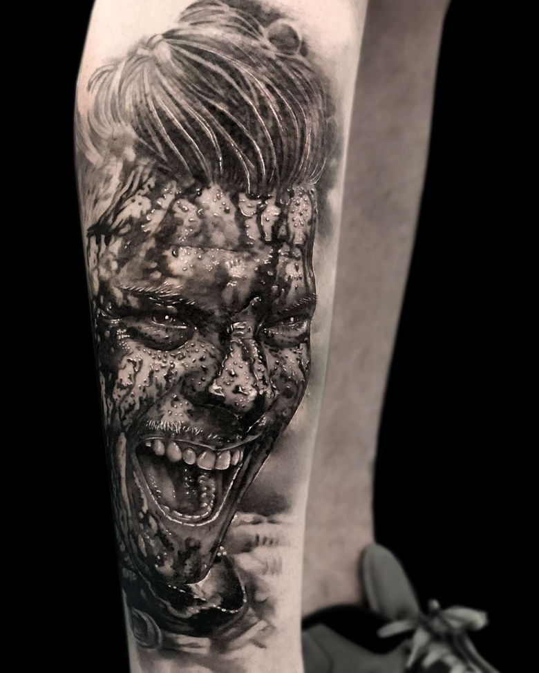 Tattoo 아티스트 코레 헤이프, 검정&회색 포트레이트 현실적인 타투, 초현실주의 | 스페인