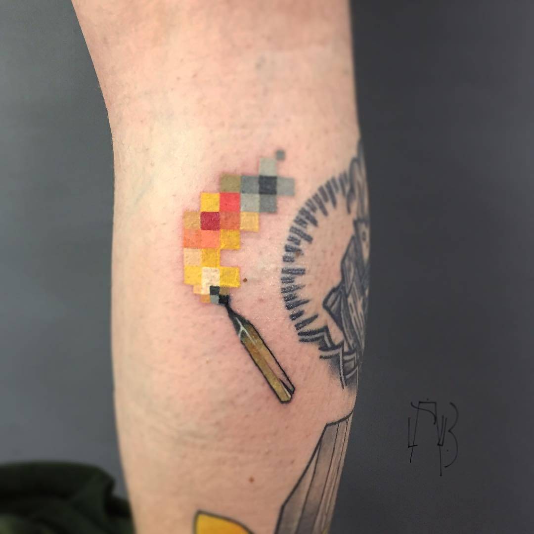 Tattoo artist Lesha Lauz, authors style conceptual color tattoo, pixelwork | Moscow, Russia