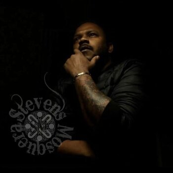 타투이스트 Stevens Mosquera