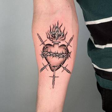 Ink and Elegance: Unveiling the Fusion of Modeling and Tattooing by Joshua Williams