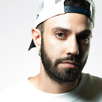 타투이스트 Denis Casella