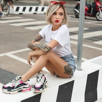 타투 모델 Sara Calixto