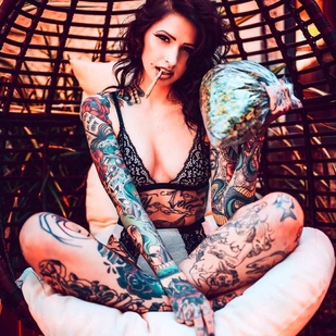 🔥 핫 포토, 모델 포트폴리오  #15274 타투 모델 Angela Mazzanti