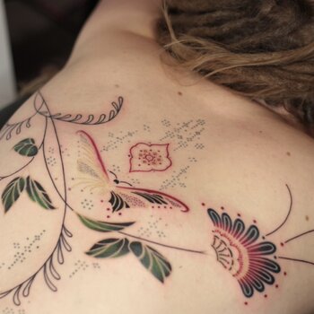 타투이스트 Oke tattooer Veronika 