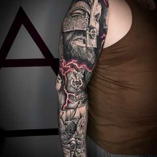 🔥 핫 포토, 모델 포트폴리오  #82782 타투이스트 Mihail Gromovchuk / Leeahim_tattoo