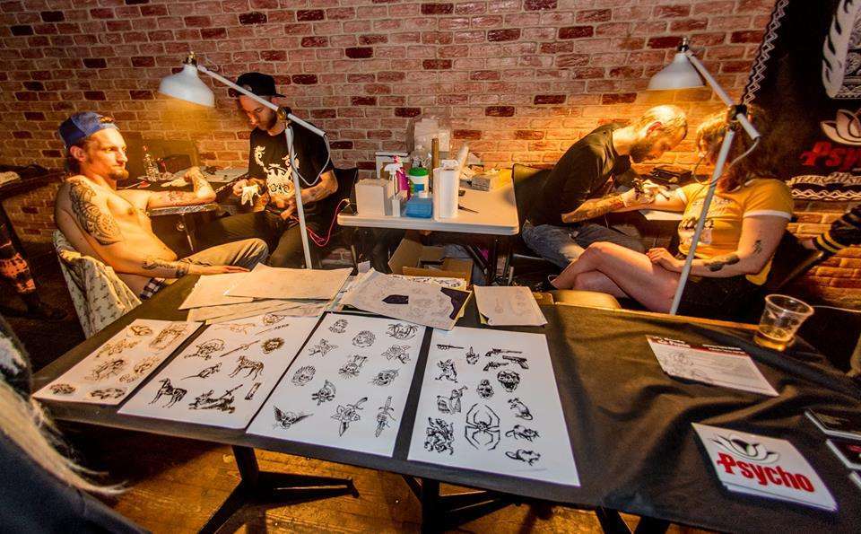 Slowburn 2 - 음악 페스티벌, 스케이트보드, 라이브 쇼