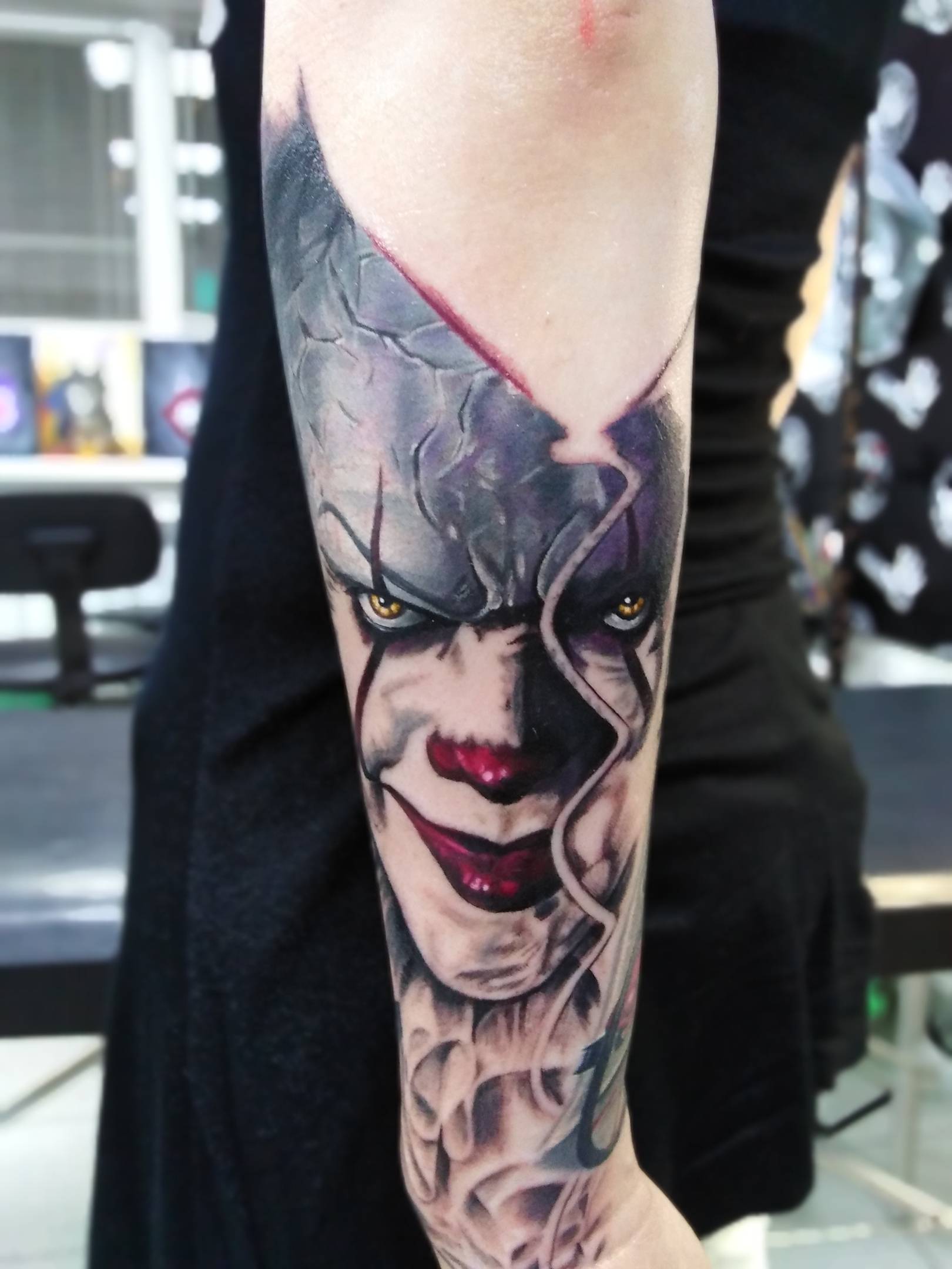 Tattoo artist Vladimir Korolev, ProTeam КРАСКА Tattoo Ink, realism tattoo | Volgograd, Russia