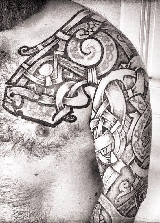 tattoo Scandinavian patterns - tattoo artist Vitaly Pradd