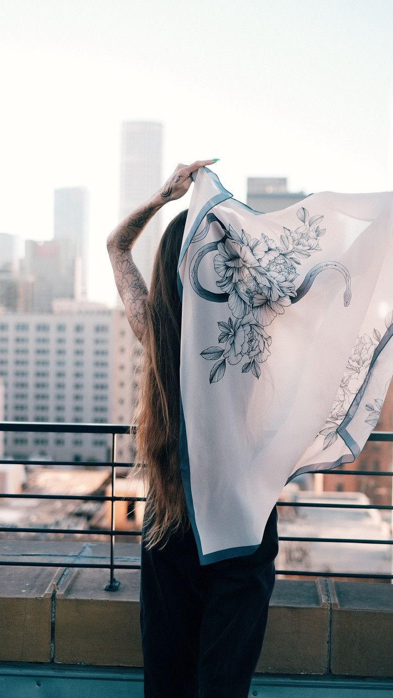 Tattoo artist Sashatattooing