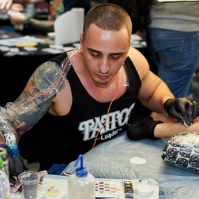 10º Congresso Internacional de Convenção de Tatuagem de Moscou | Dia 1