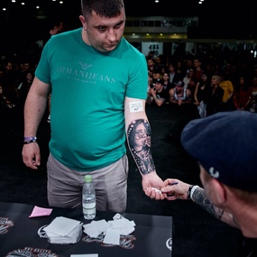 10º Congresso Internacional de Convenção de Tatuagem de Moscou | Dia 1